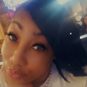 Meet your Posher, Keisha